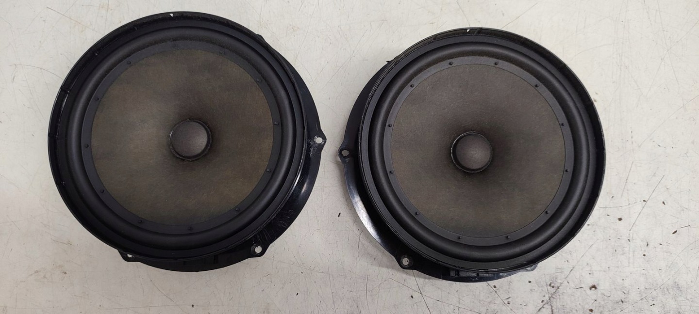 speaker speakers door VW Golf plus