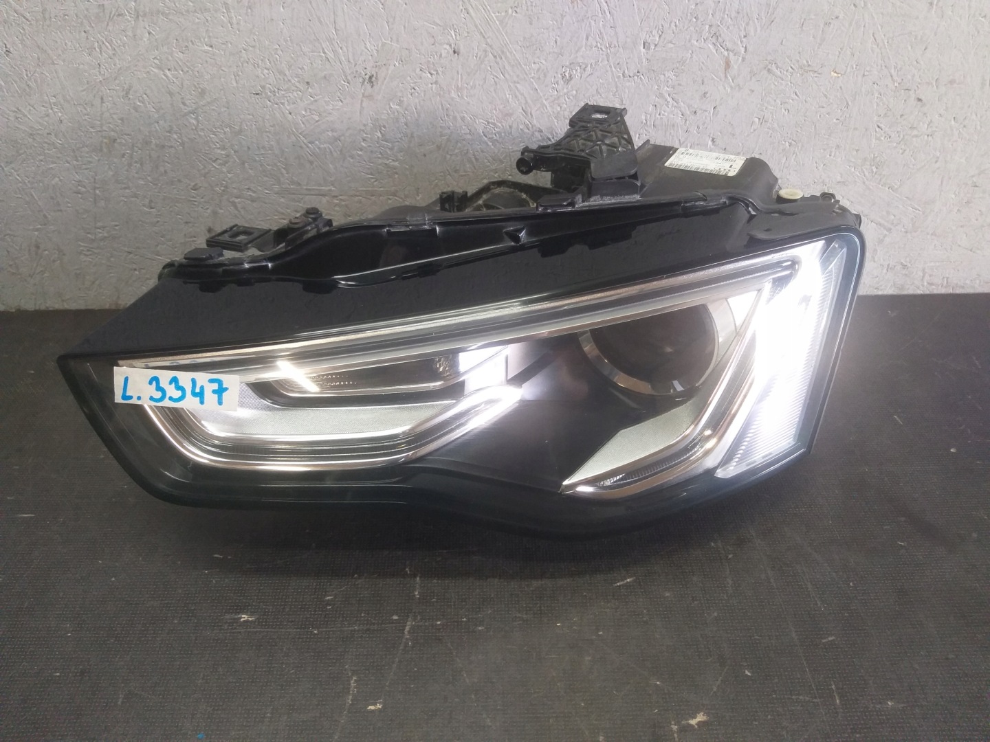 LIGHT FRONT LEFT AUDI A5 XENON LED LIFT 12- 8T0941005C