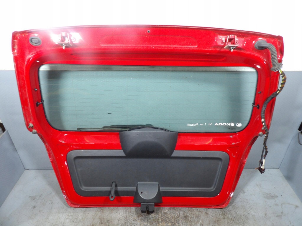 SKODA FABIA III 3 HATCHBACK rear trunk door LF3K