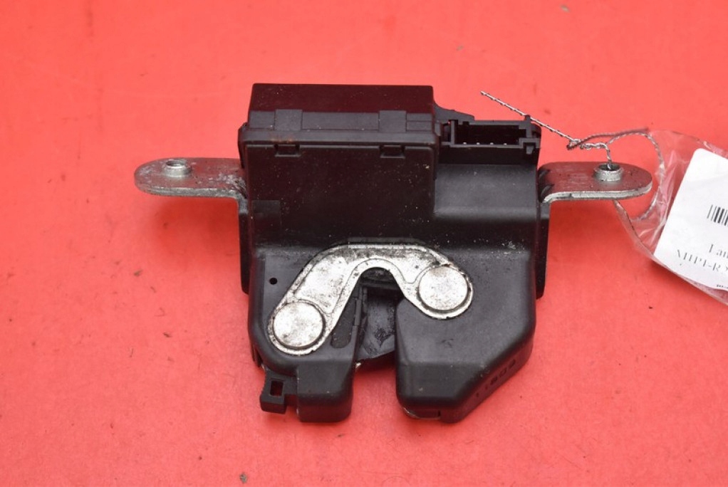 lock bonnet rear part boot 55701971 LANCIA DELTA 3 III 5D HB 08-14