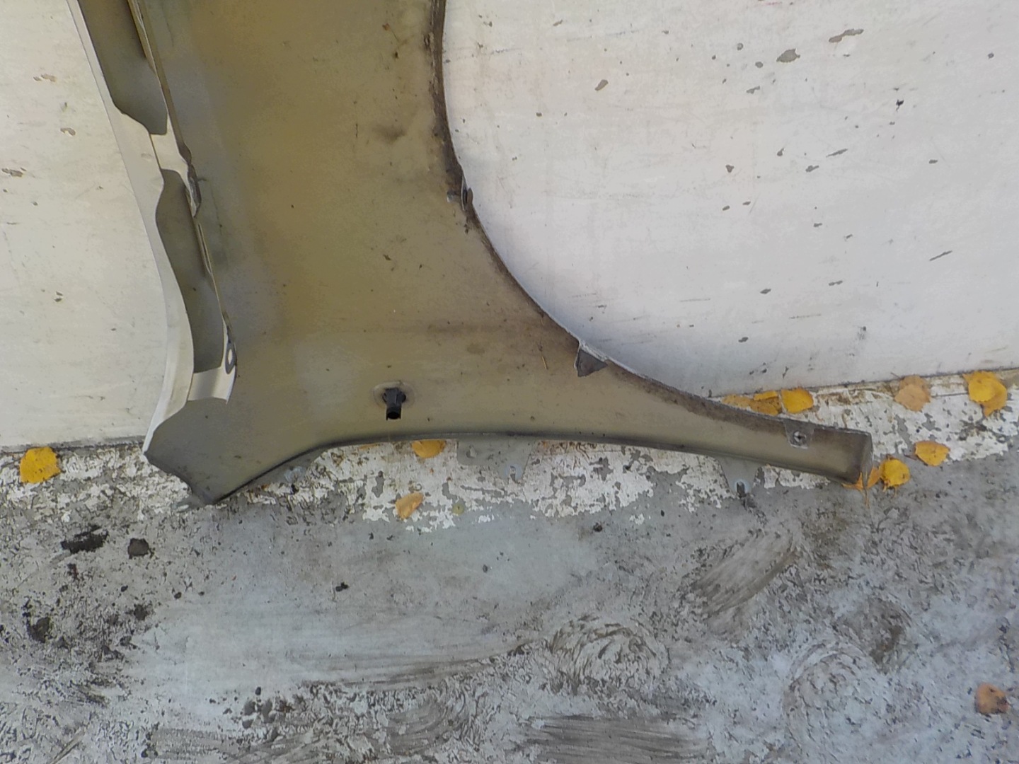 923 SKODA FABIA II LIFT fender left front front
