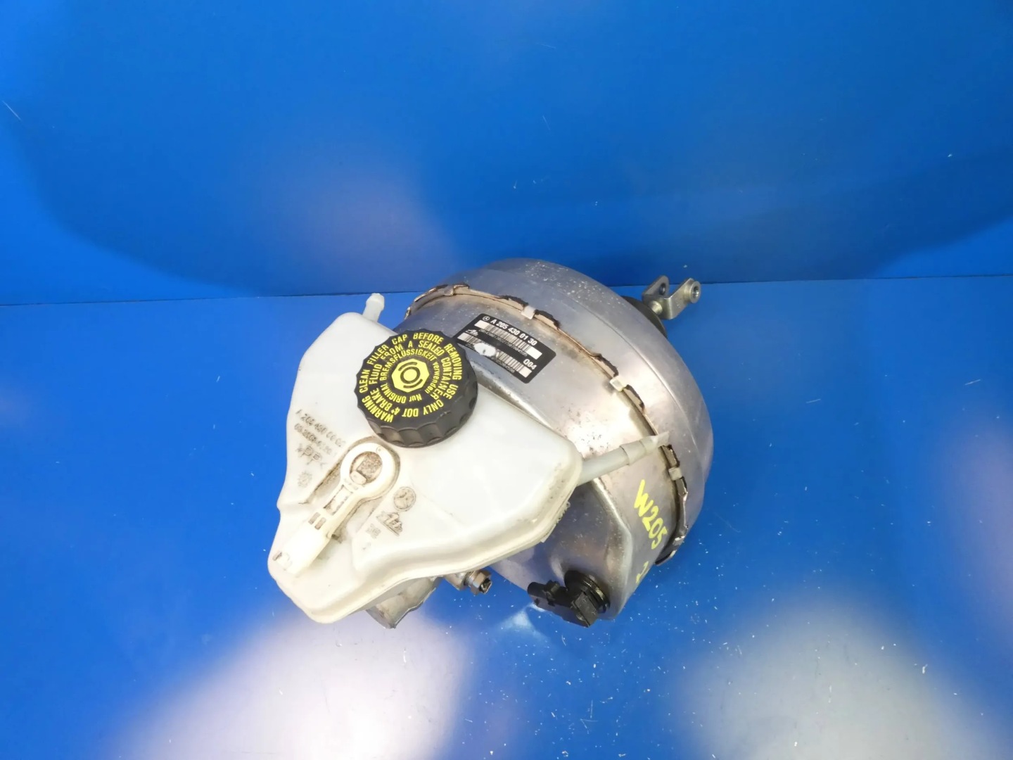MERCEDES C KLASA W205 servo control brakes pump