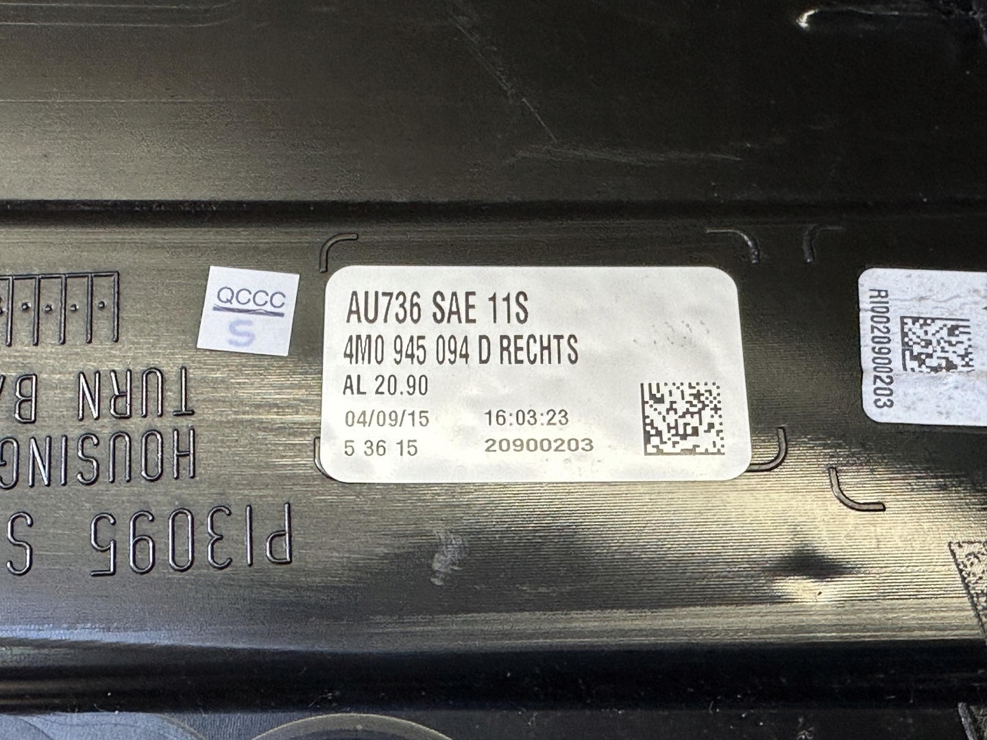 AUDI Q7 4M light LED right rear part 4M0945094D USA