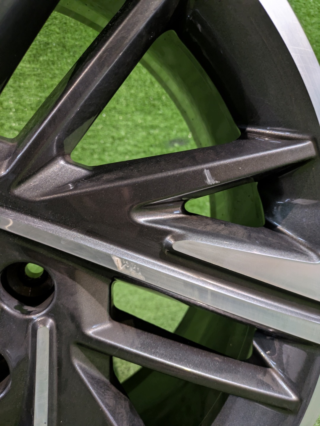 disk hliníkový disk SSANGYONG ACTYON 20" x 8J ET32.5 NR.F395