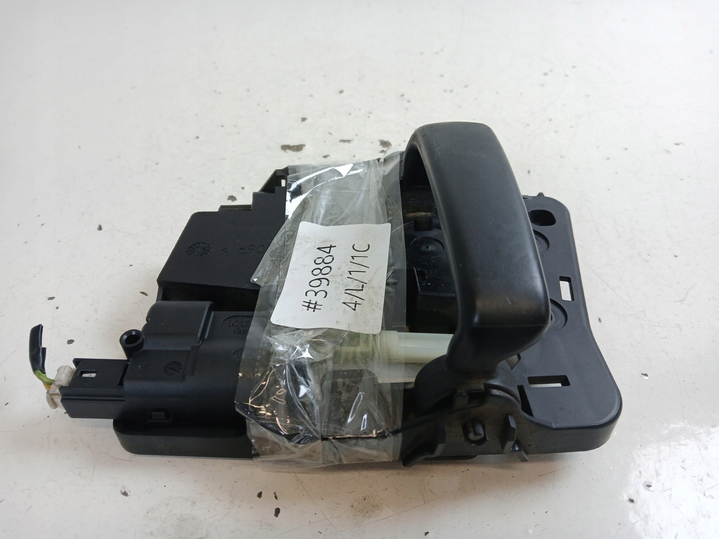 PEUGEOT 1007 handle inner right front 96801417