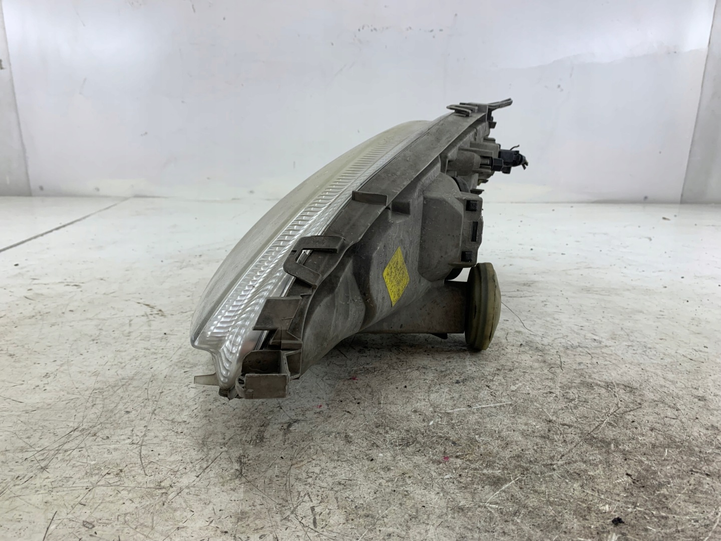 MERCEDES W168 light right front