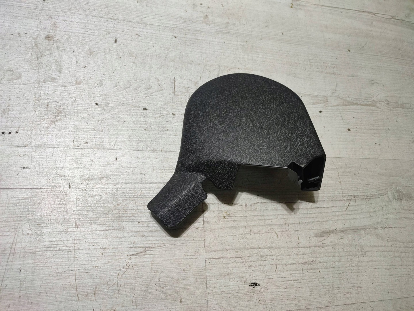 Opel Corsa E 2018 front side right cover seat