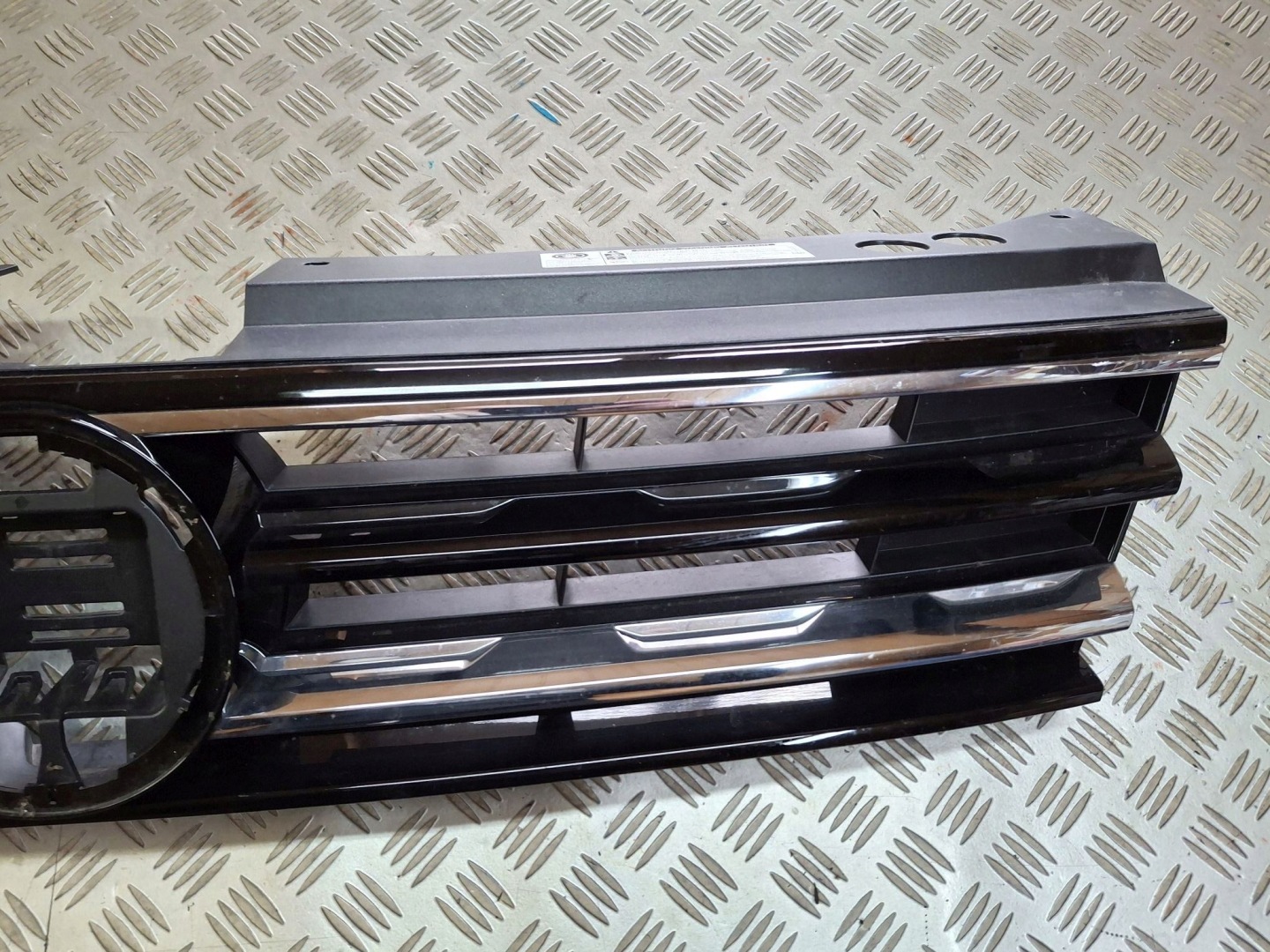Grill Grill VW TIGUAN II 2015R->