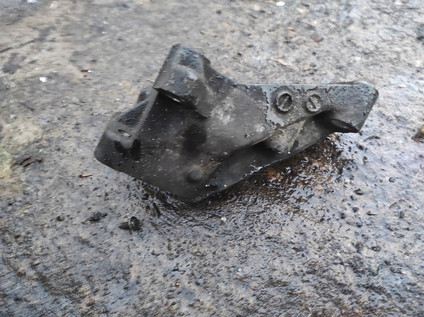 OPEL engine mount rear part 1.2