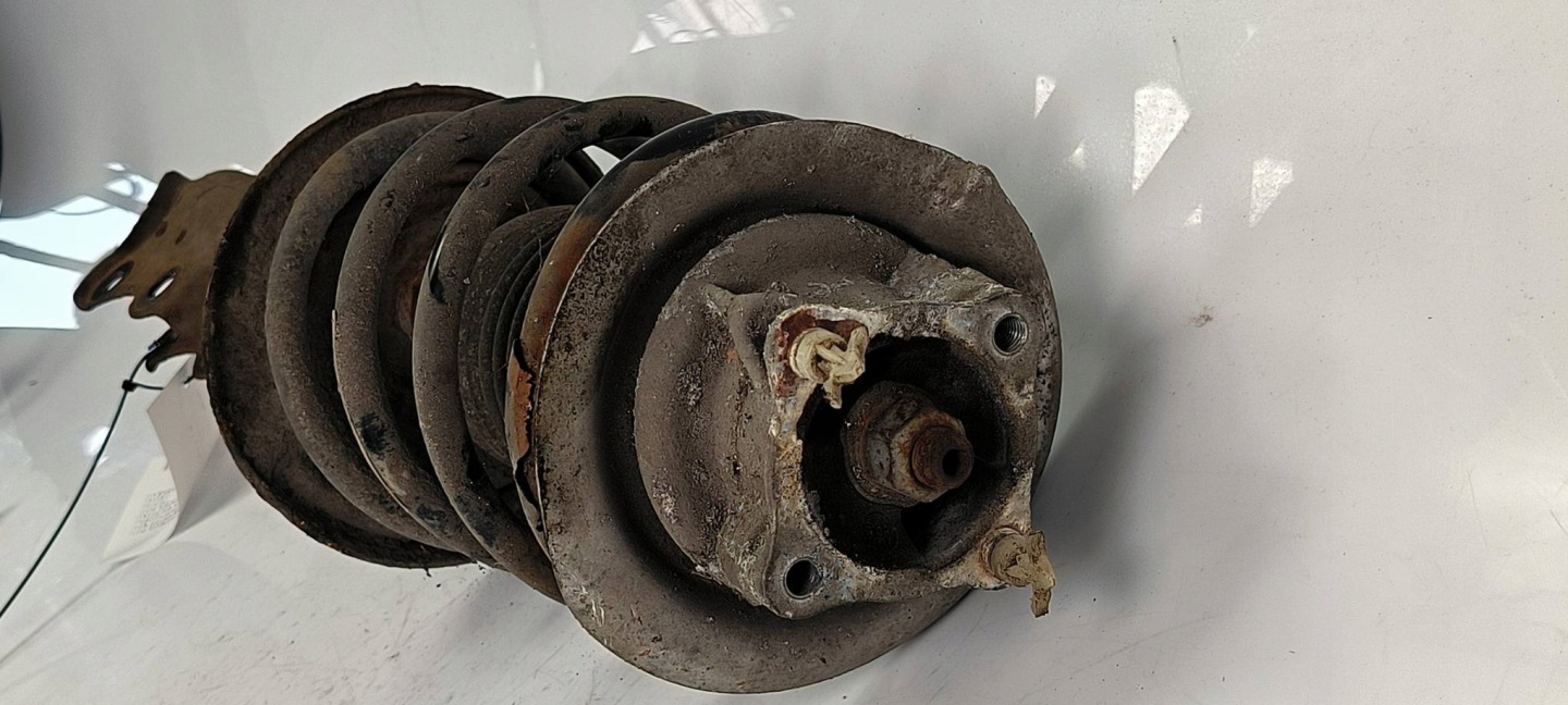 shock absorber left front A1683211504 MERCEDES - BENZ A 140