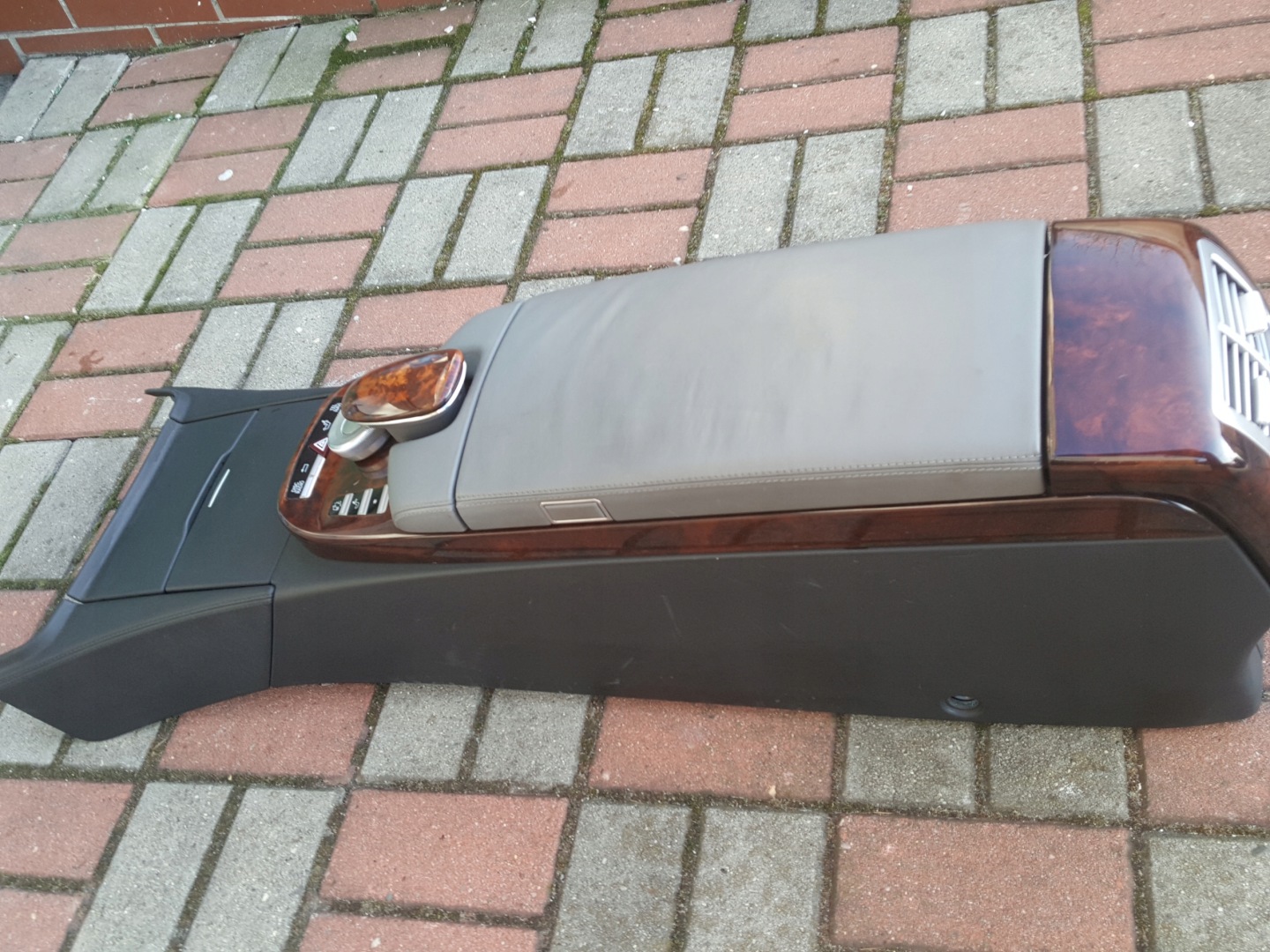 support console TUNELU SRODKOWEGO MERCEDES S W221