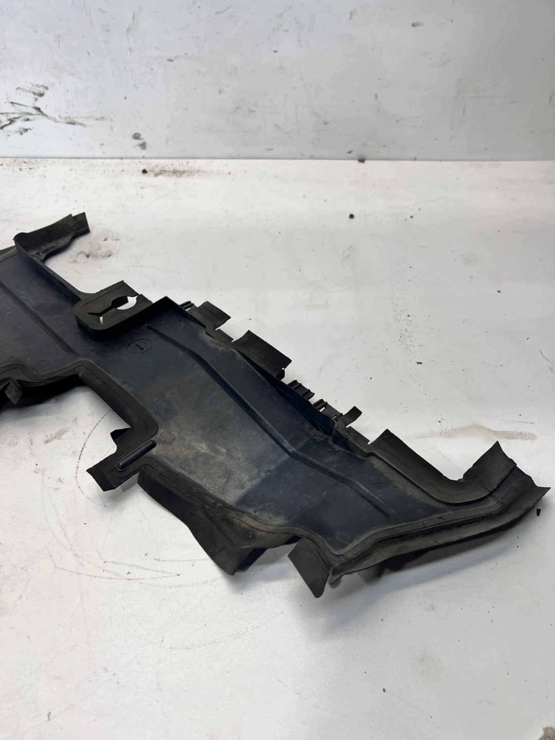 prise conduite d'air gauche AUDI A6 C7 A7 4G0121283AC