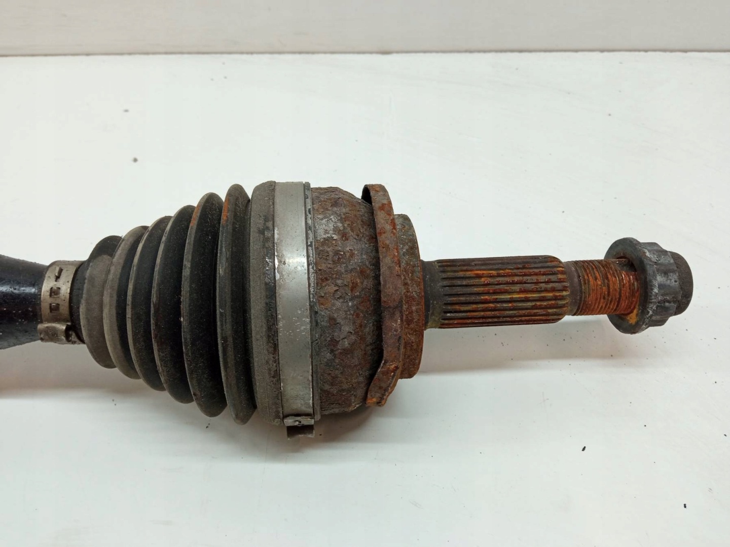 semi-axis right front 1.6 B E15 124 KM Toyota Auris and (2006-2012)