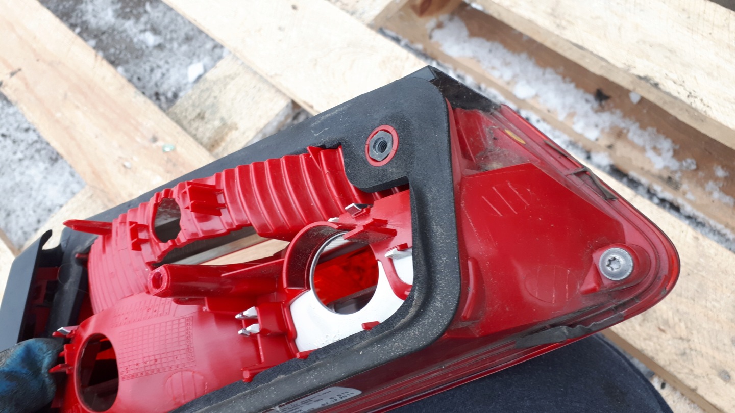 A6 C7 4G light left left rear part to the bonnet KOMBI