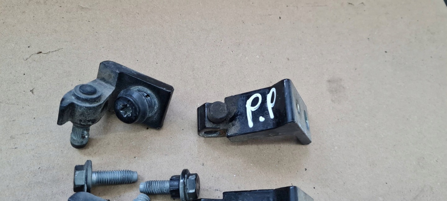 A5 8T LIFT S5 hinge hinges door right right front front COUPE LZ9Y