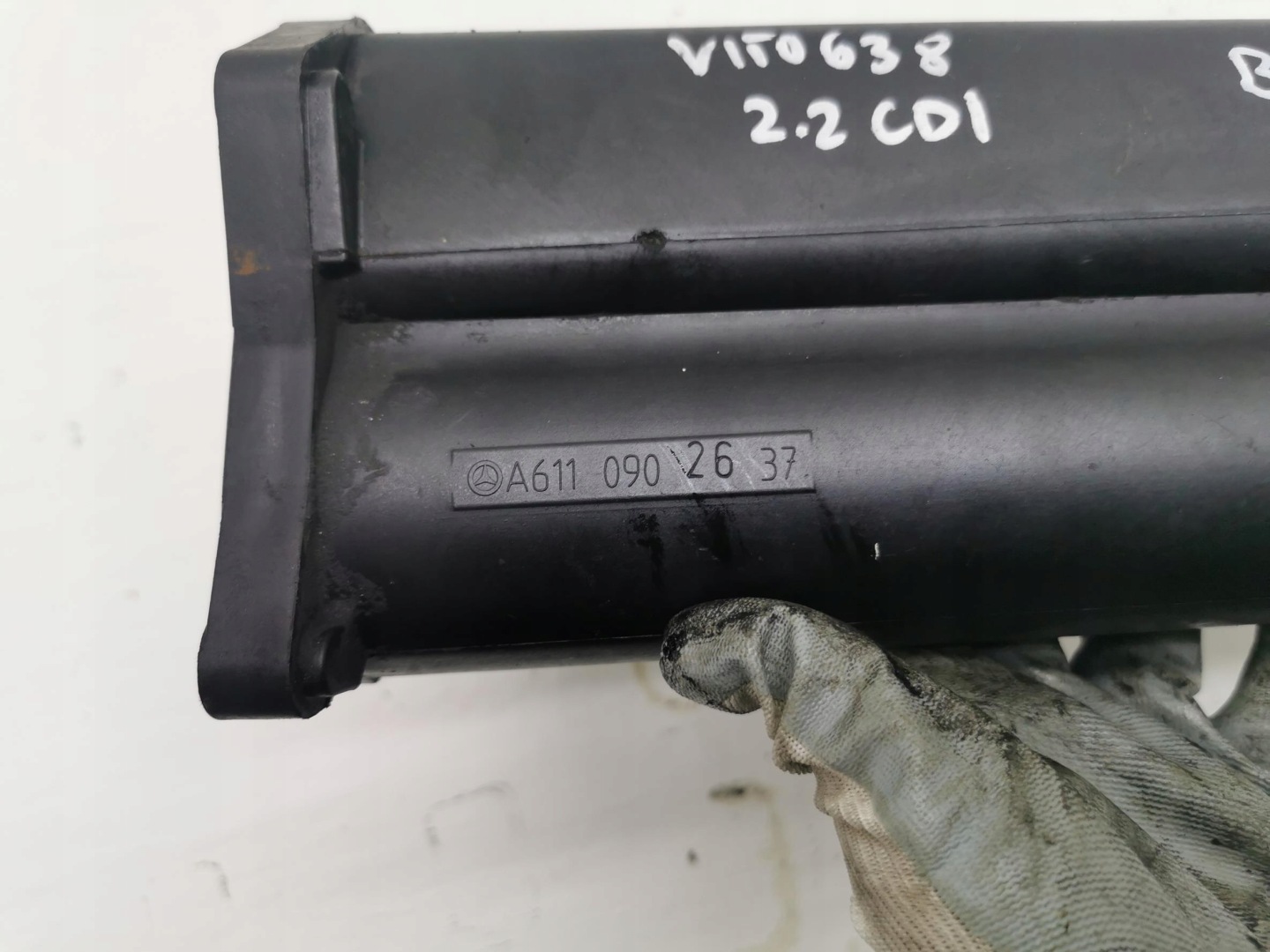 intake manifold MERCEDES SPRINTER W903 A6110902637