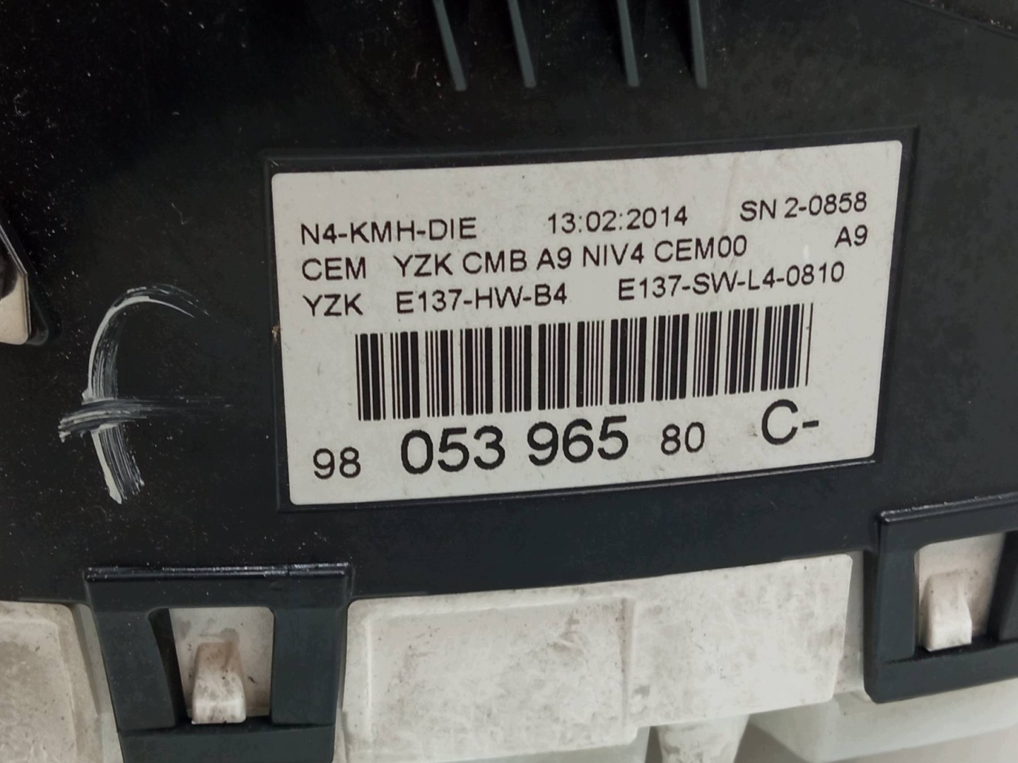 dials EU 9805341480 1.6 D Peugeot 2008 and (2013-2019)