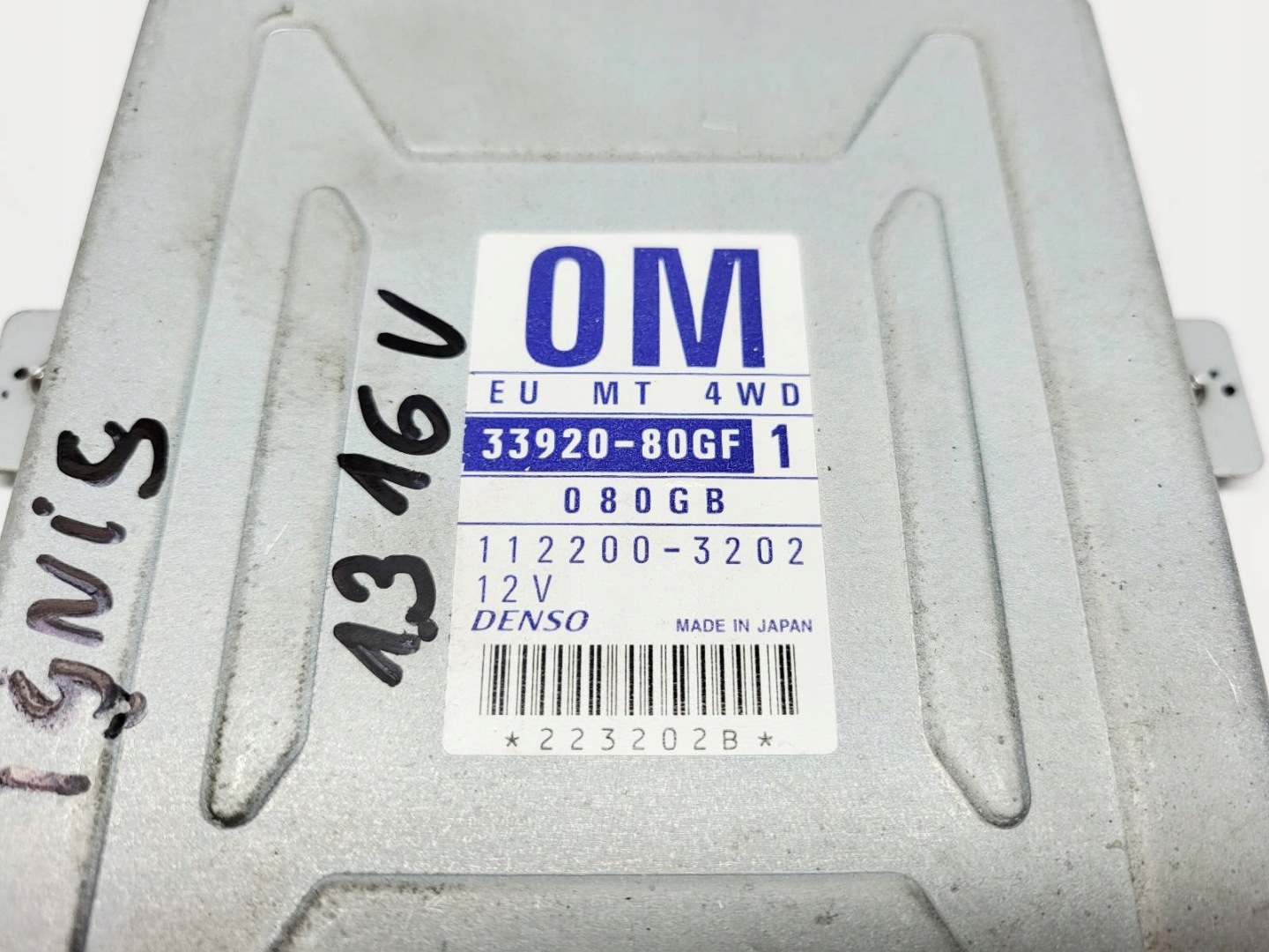 computer control unit of the engine SUZUKI IGNIS 1.3 16V 33920-80GF1