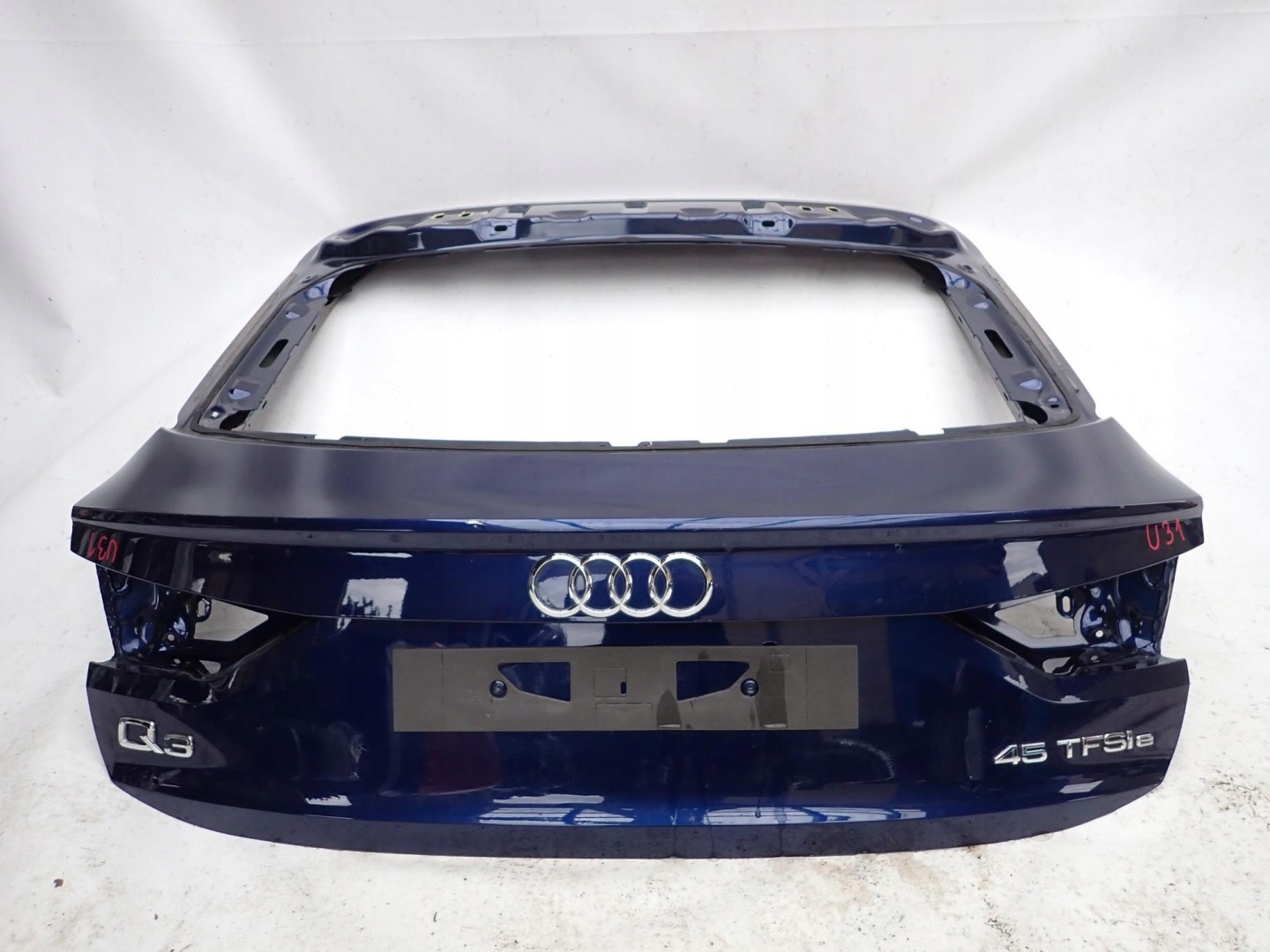 AUDI Q3 II 2 SPORTBACK 19-> boot door rear