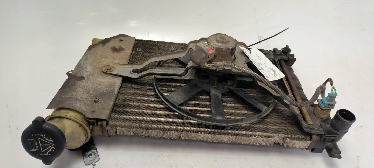 water cooler 1.0 PEUGEOT 106