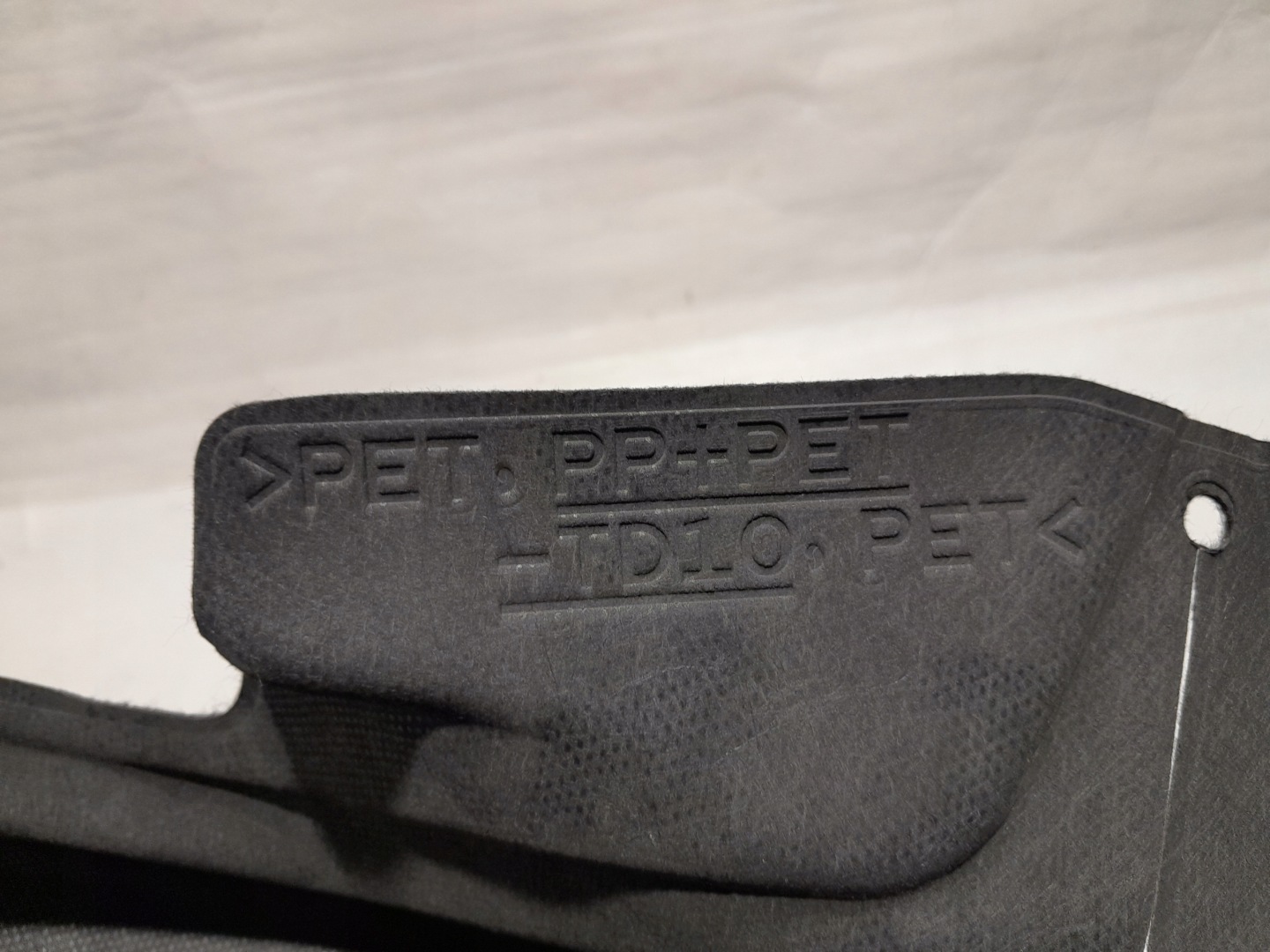 TOYOTA YARIS GR IV 4 boot upholstery left 64740-52780