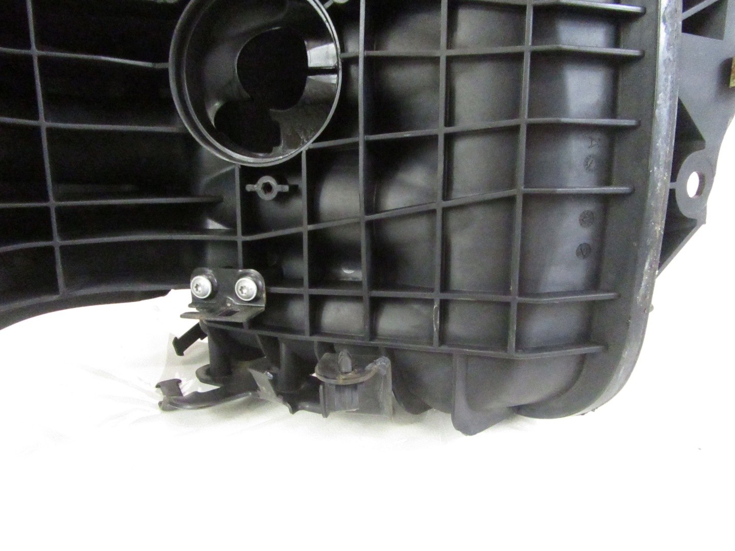 intake manifold BMW E81 E82 E87 E88 E90 E91 E92 1.8 N43 7560340