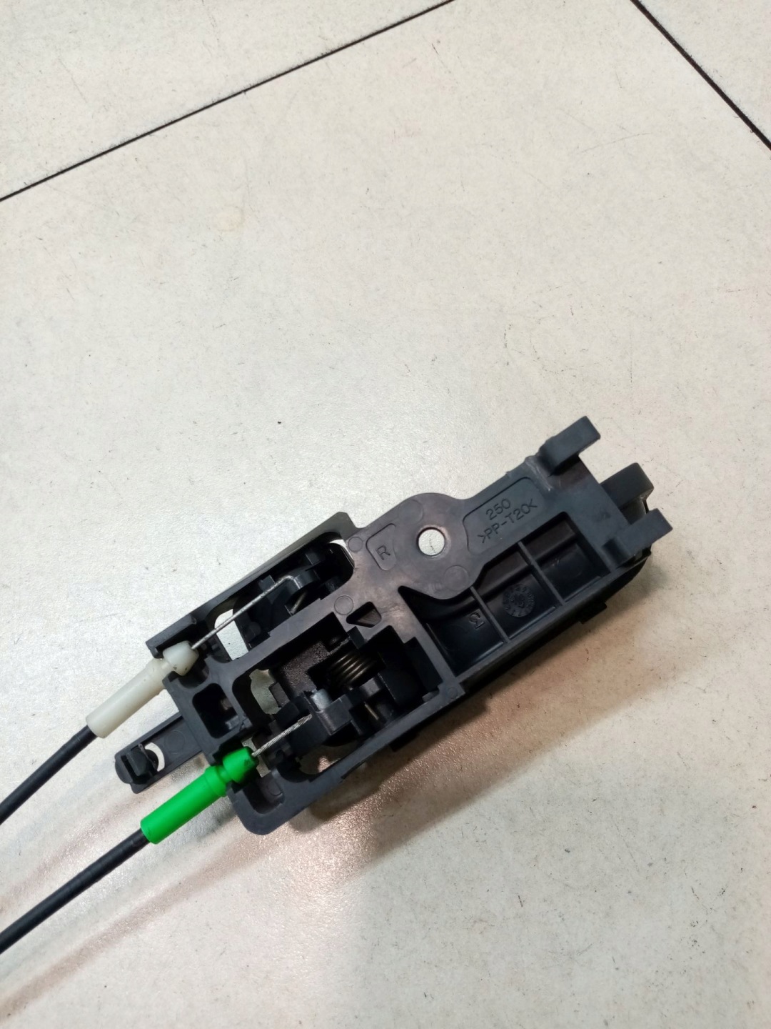 lock door right rear part DAIHATSU CUORE VI