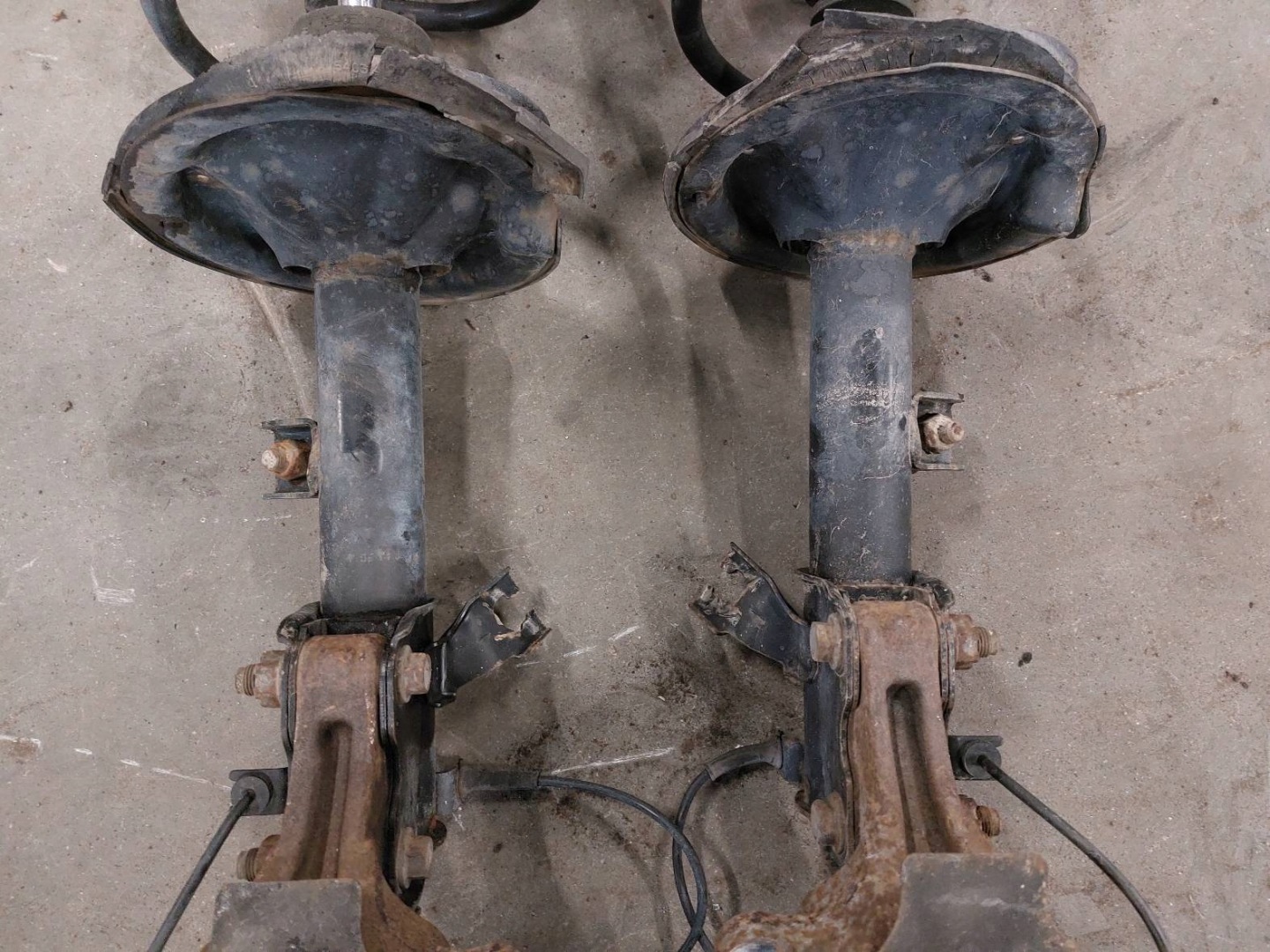shock absorber spring swing left + right front NISSAN MURANO Z50
