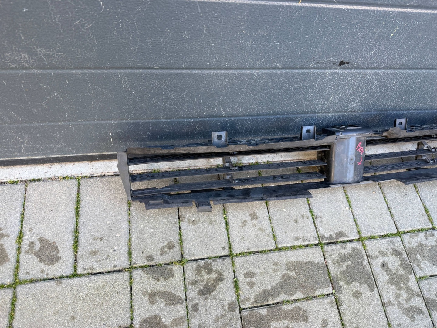 Bmw 5 G30 G31 16- blinds blinds air line lower drain air