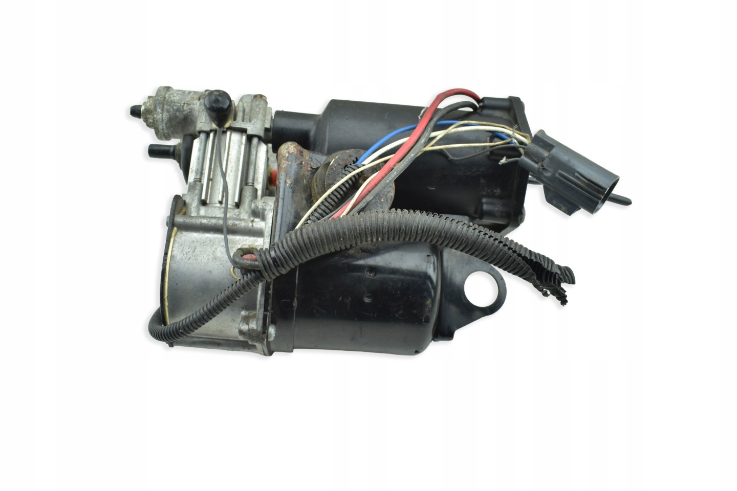 compressor; springing LAND ROVER DISCOVERY III 2.7 TDV6 RQG500090