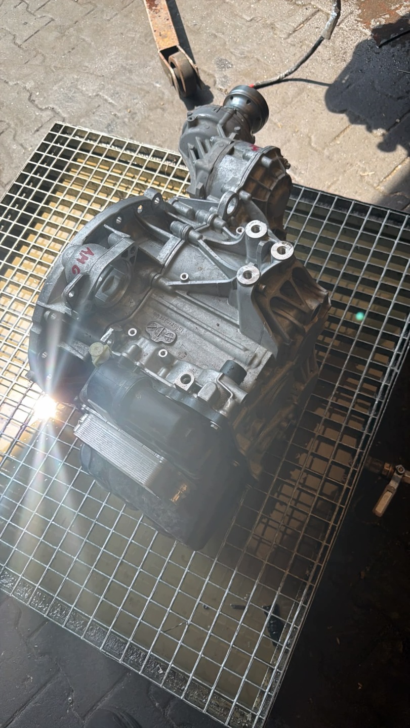 Getriebe MERCEDES A35 AMG K8AH400 2473700405 2