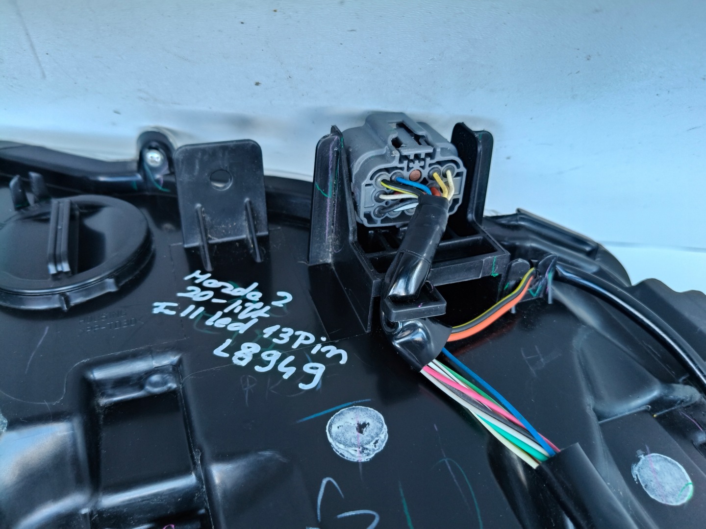 light left REFLEKTOR MAZDA 2 20- LIFT FULL LED 13 PIN