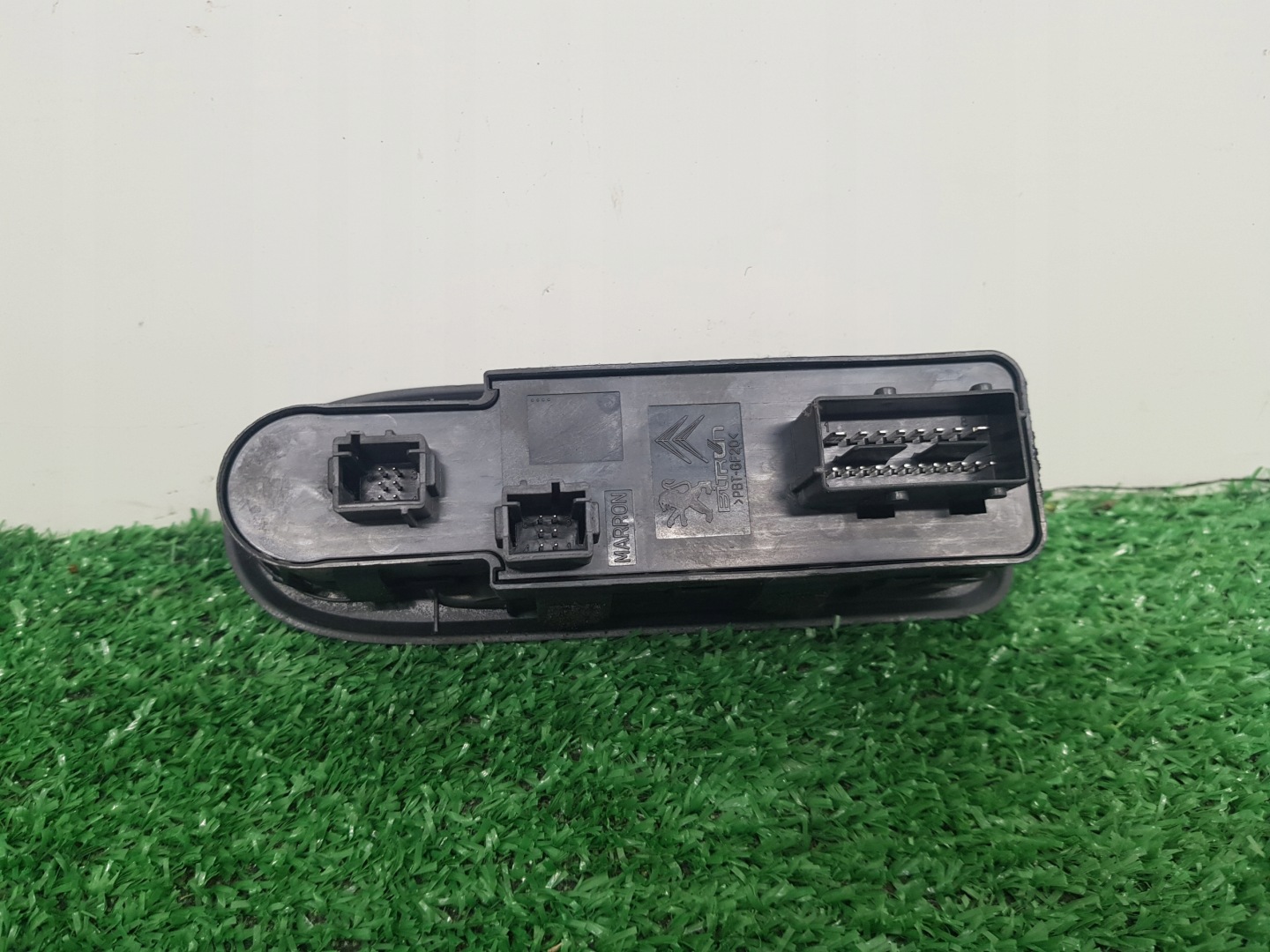 control panel of the window driver´s CITROEN C5 96644917X