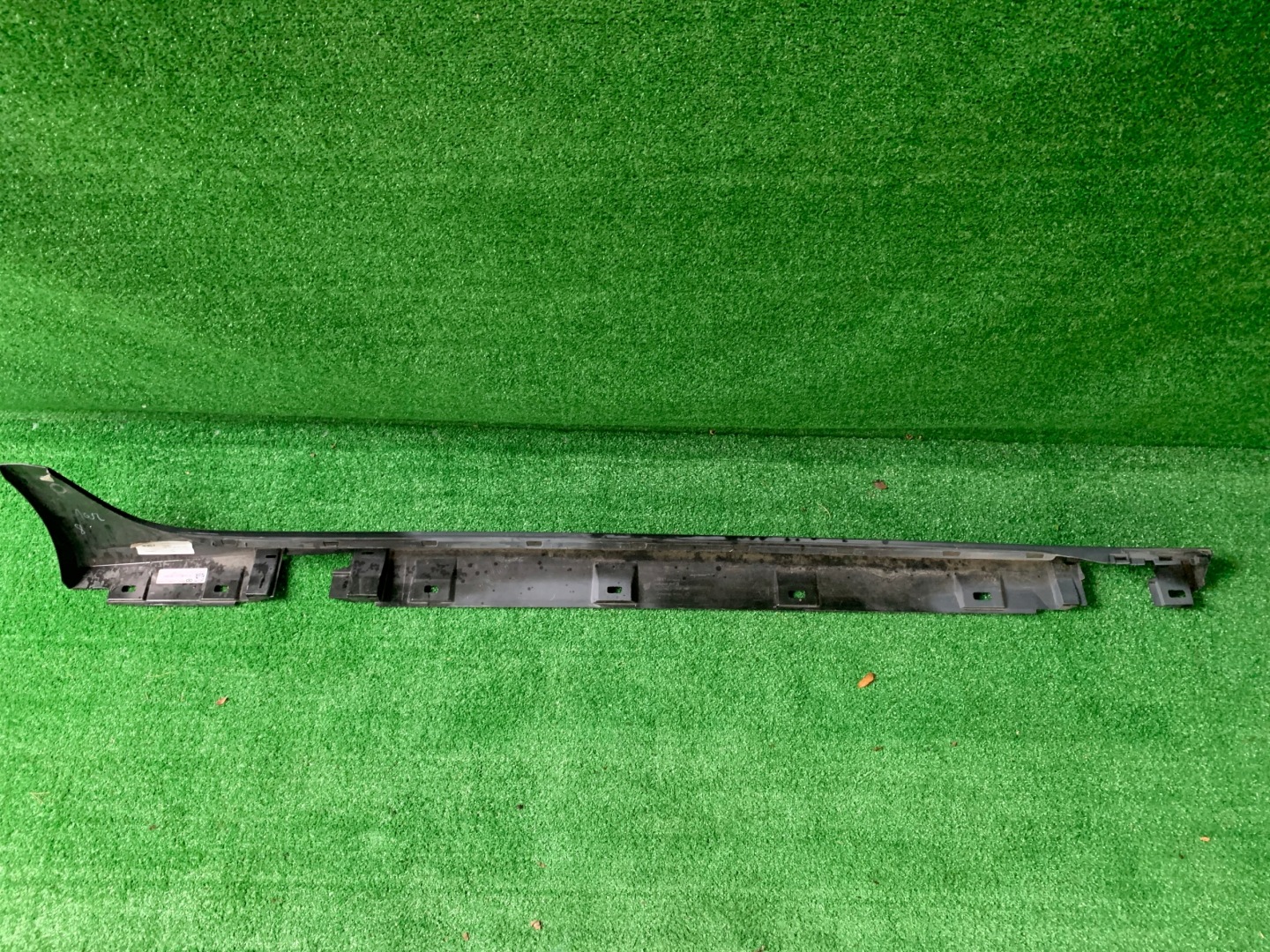 Audi A6 4G S line moulding threshold left