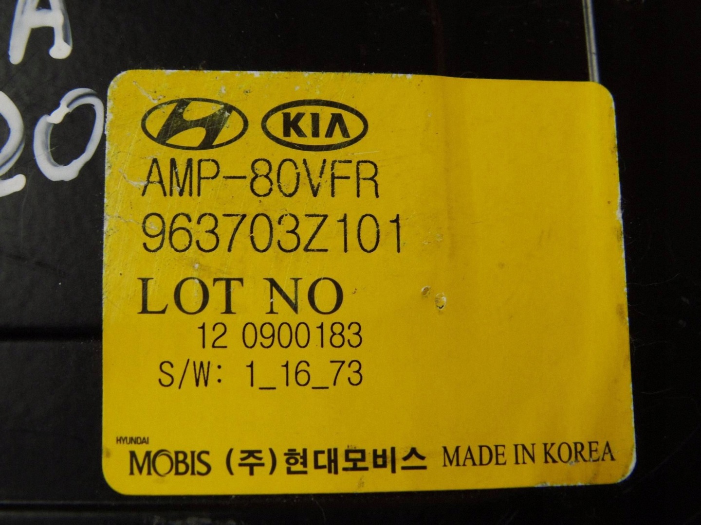 Hyundai i40 amplifier 96370-3Z101