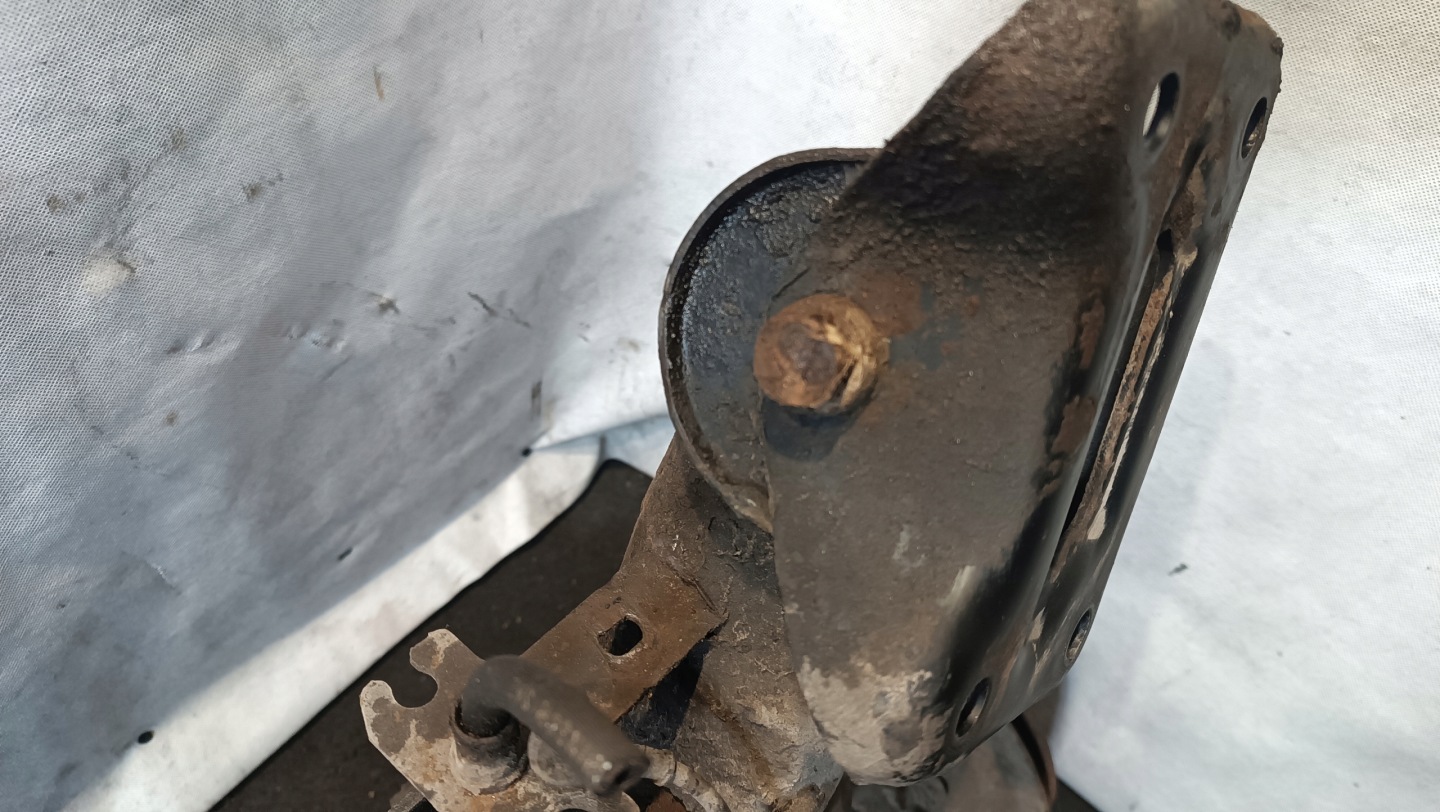 träger hinten Achsträgers CITROEN C4 1.4B 2005r