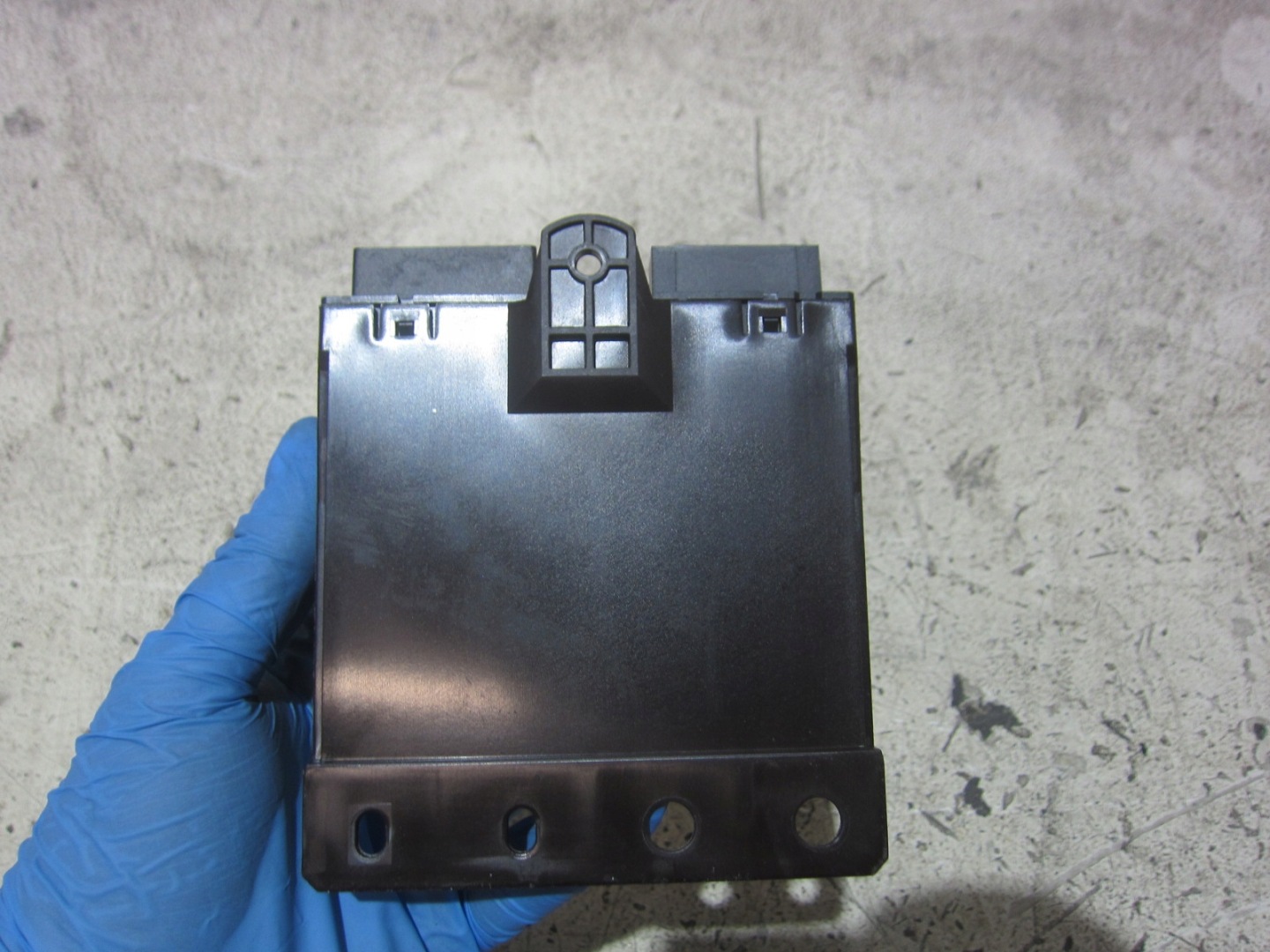 VOLVO XC40 XC 40 module control unit electrical bonnet boot 32130064