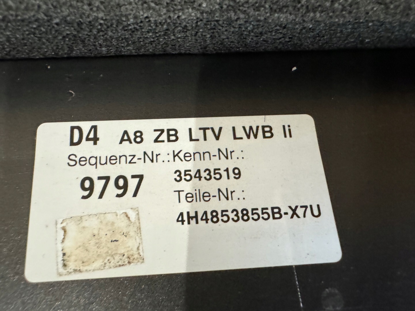 AUDI A8 D4 4H 2017 moulding threshold left 4H4853859B LONG LX7U 72 km