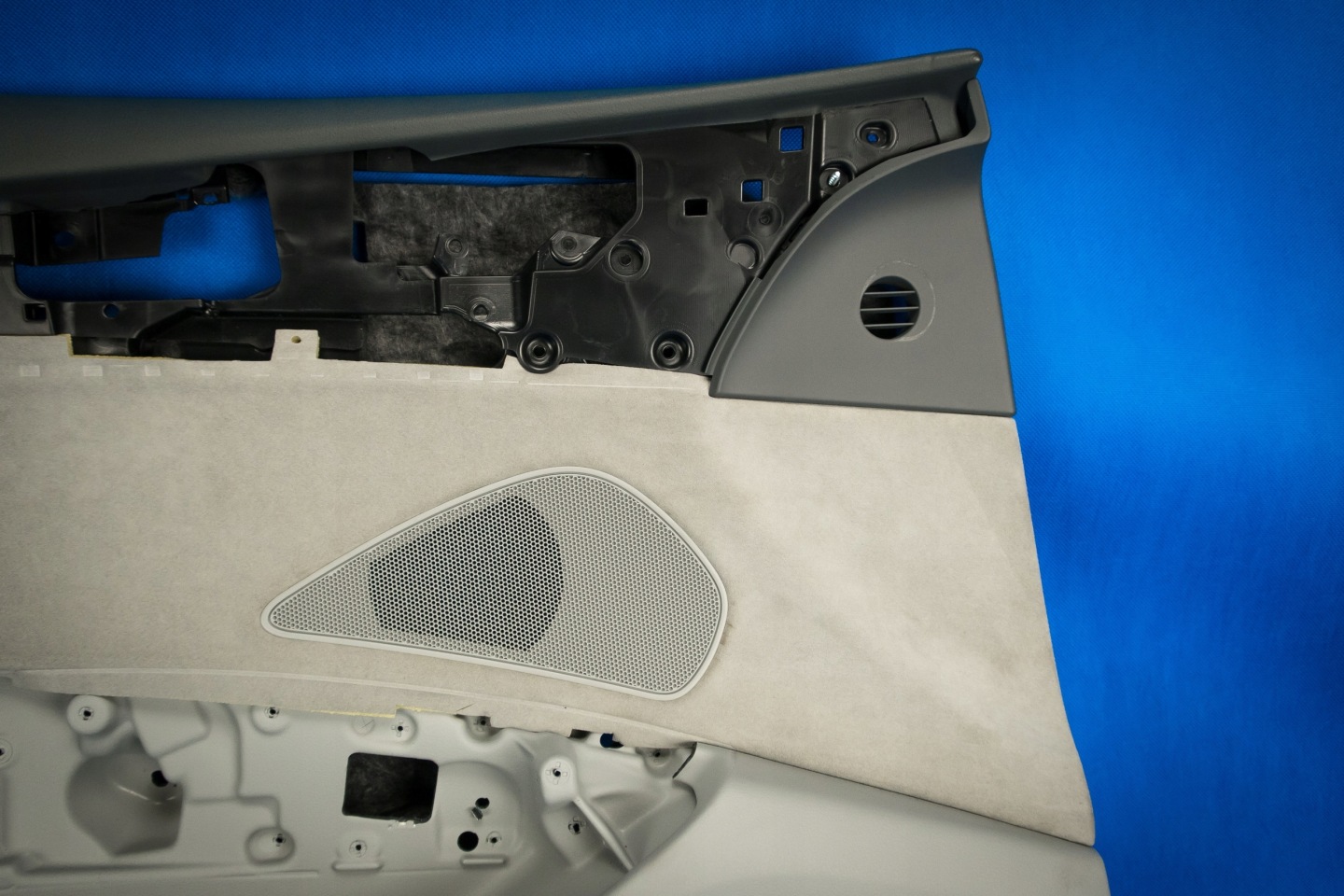 upholstery side door front left Audi A8 S8 4H