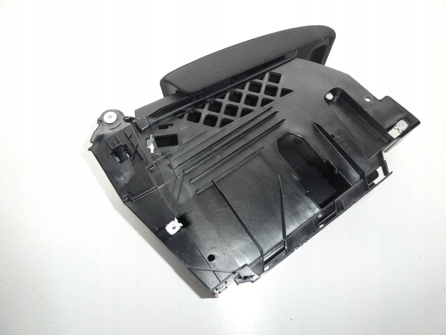 VW VOLKSWAGEN GOLF 6 VI armrest 1K5864251C
