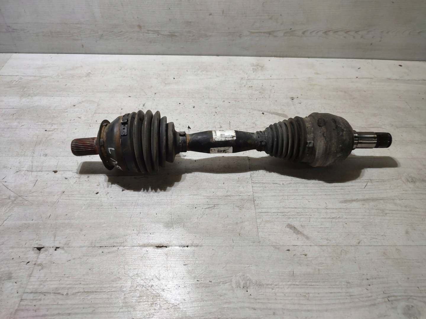 Mercedes-Benz GLA W156 2015 left side semi-axis front