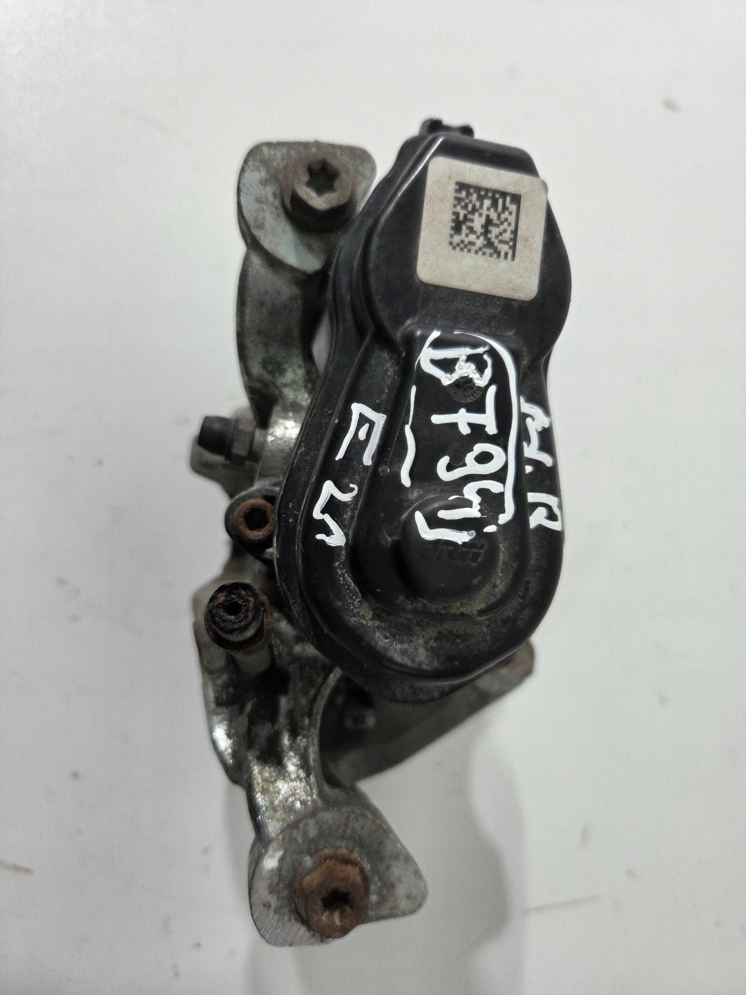 TOYOTA COROLLA E21 E210 caliper brake electrical rear rear part right (B794)
