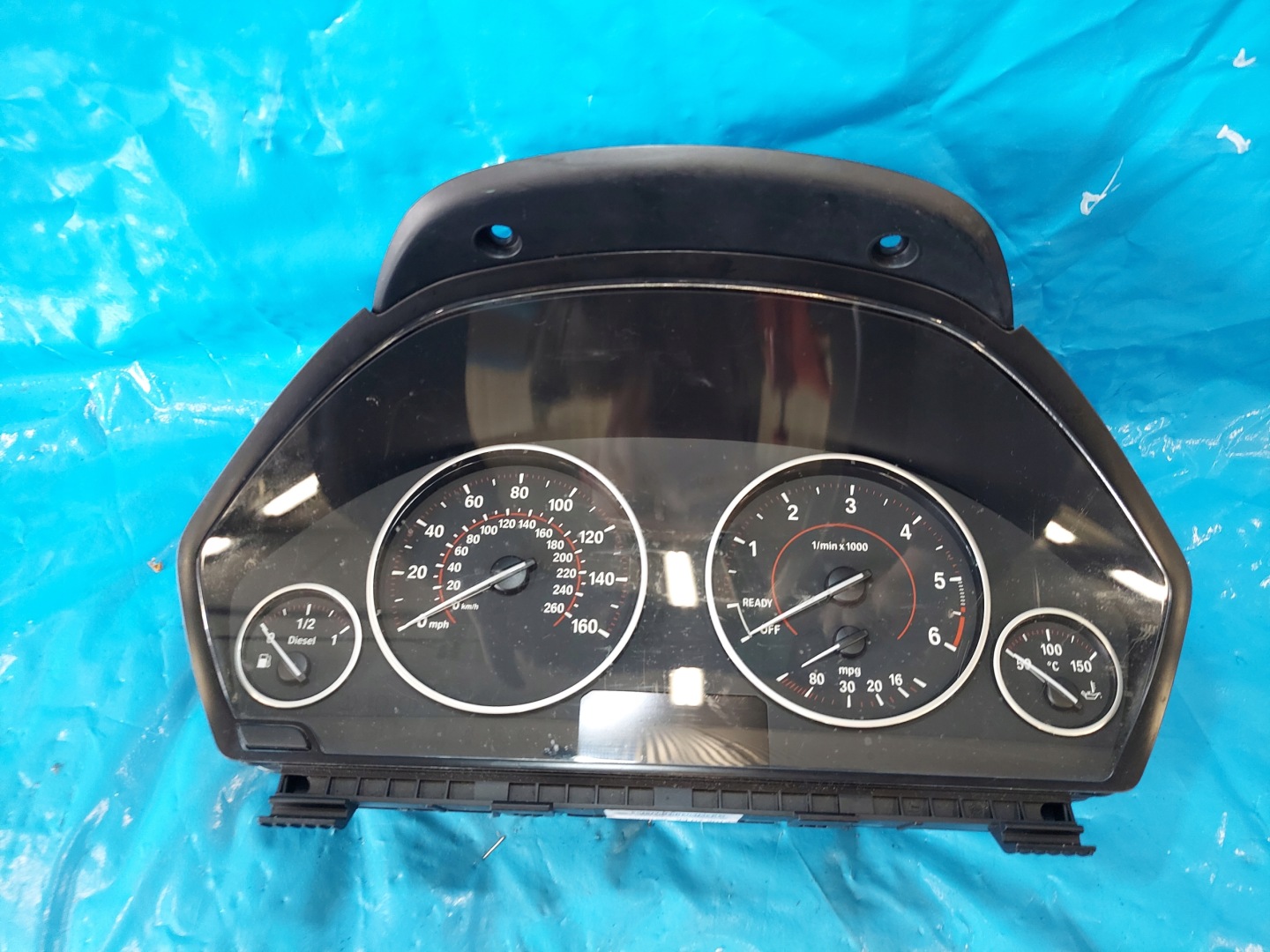 dials clock BMW F30 330 D 2012 R UK 62109287495