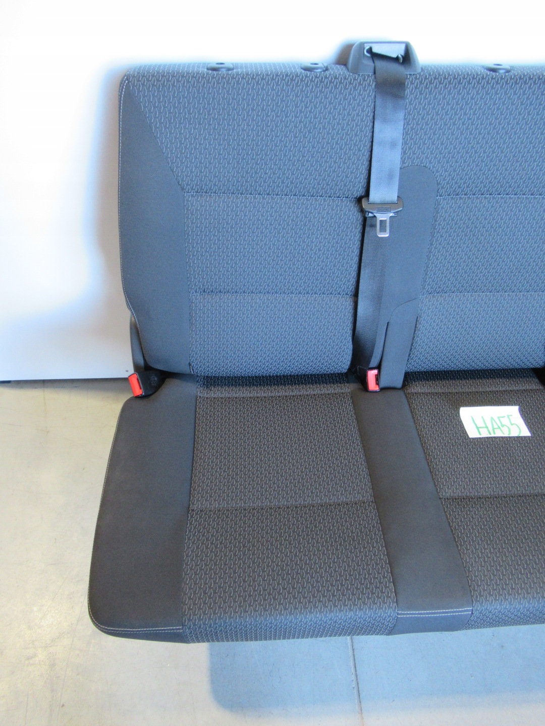 VW T6 MULTIVAN Sitz Sitz 3 RZAD ISOFIX KUTAMO
