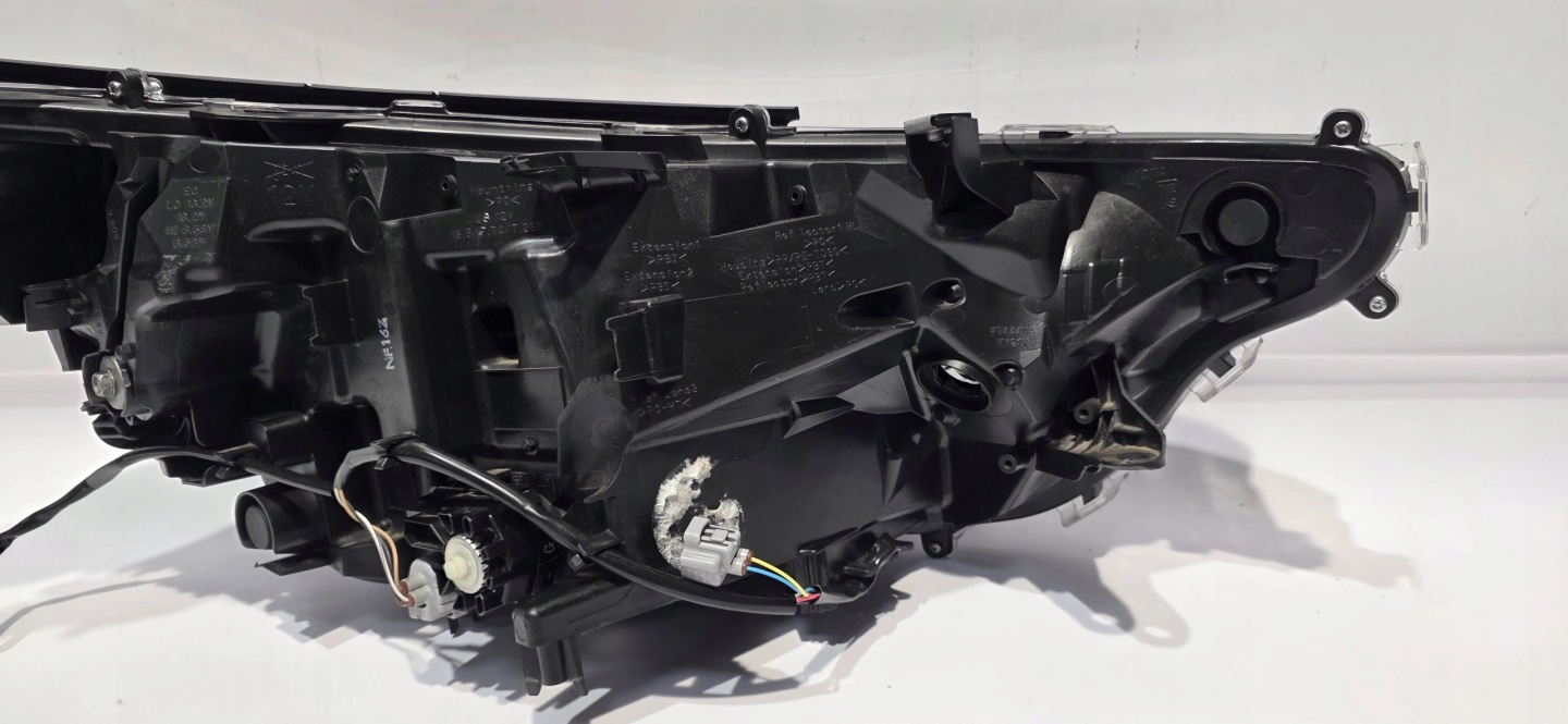 light left front FULL LED TOYOTA RAV4 V 19- original EUROPA STANLEY 42-88