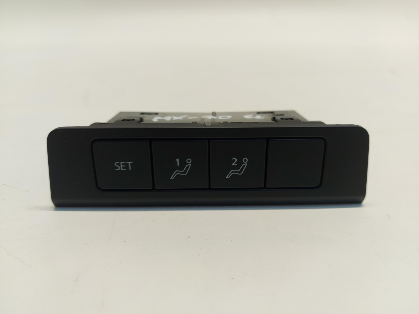 Mazda MX-30 EL button switch seat kanapy control running board bol666180