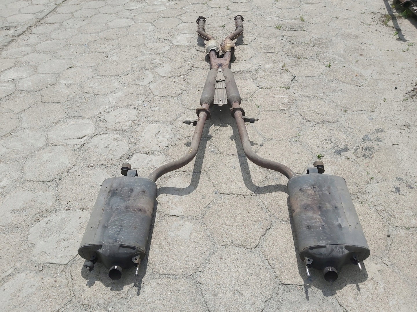 Tlumič, výfuk LEXUS LS 460 LS460 IV