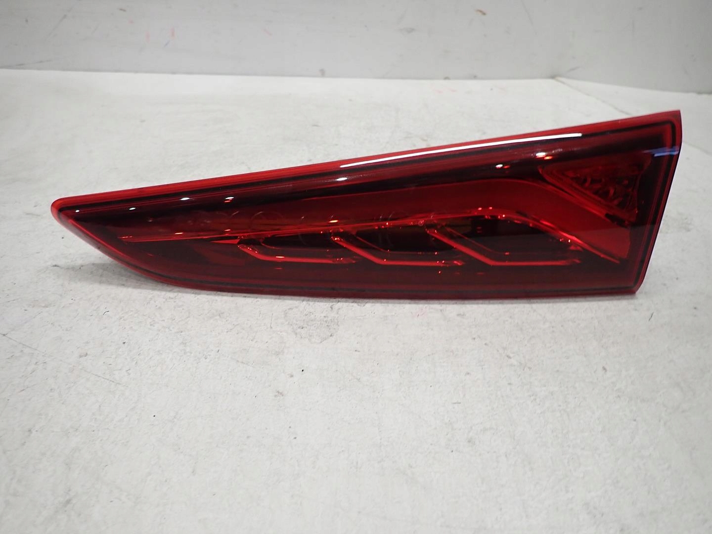 light rear part rear right HYUNDAI KONA 2017- 92404-J9100