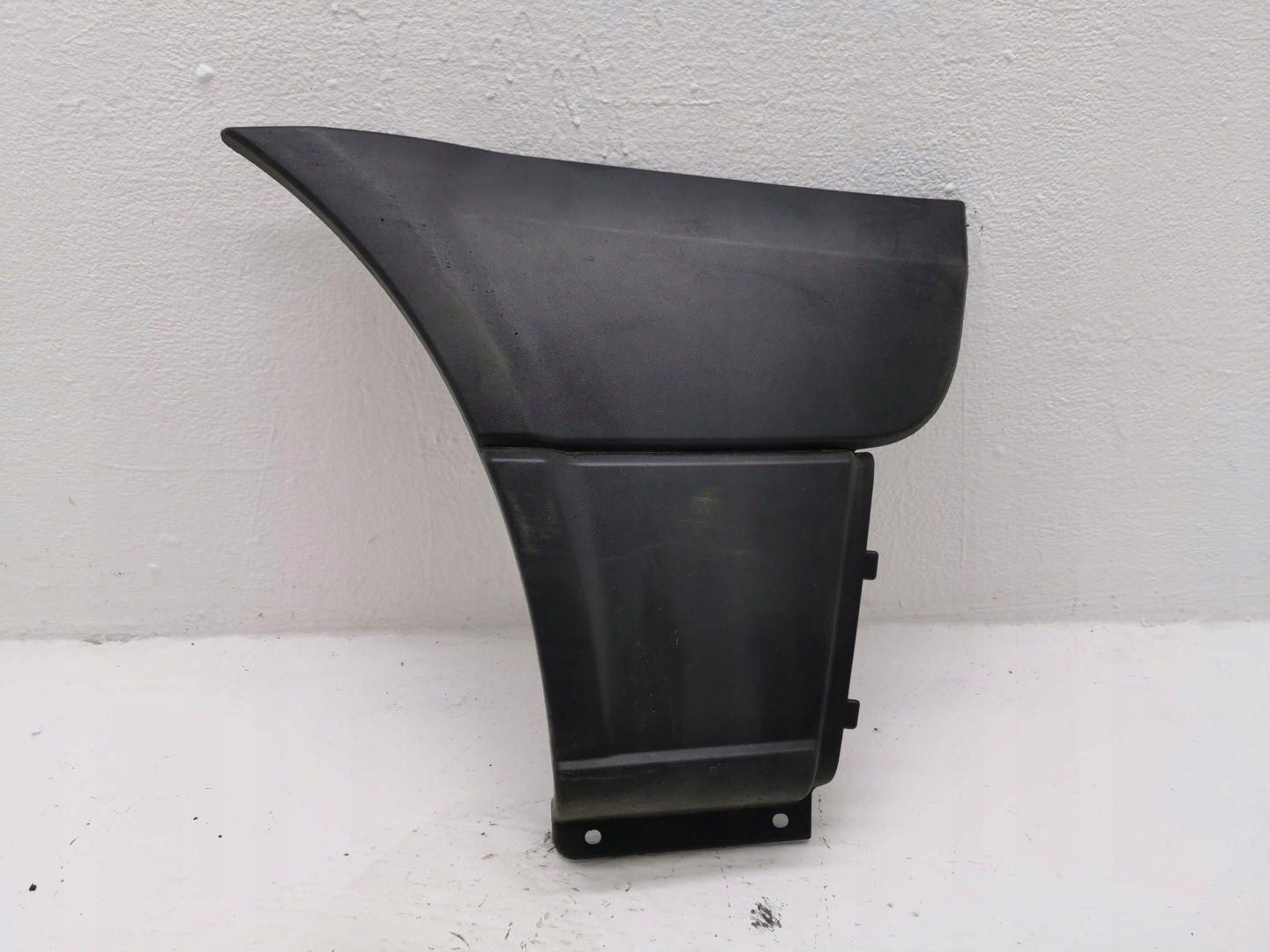 moulding left rear part MERCEDES SPRINTER W906 A9066901162