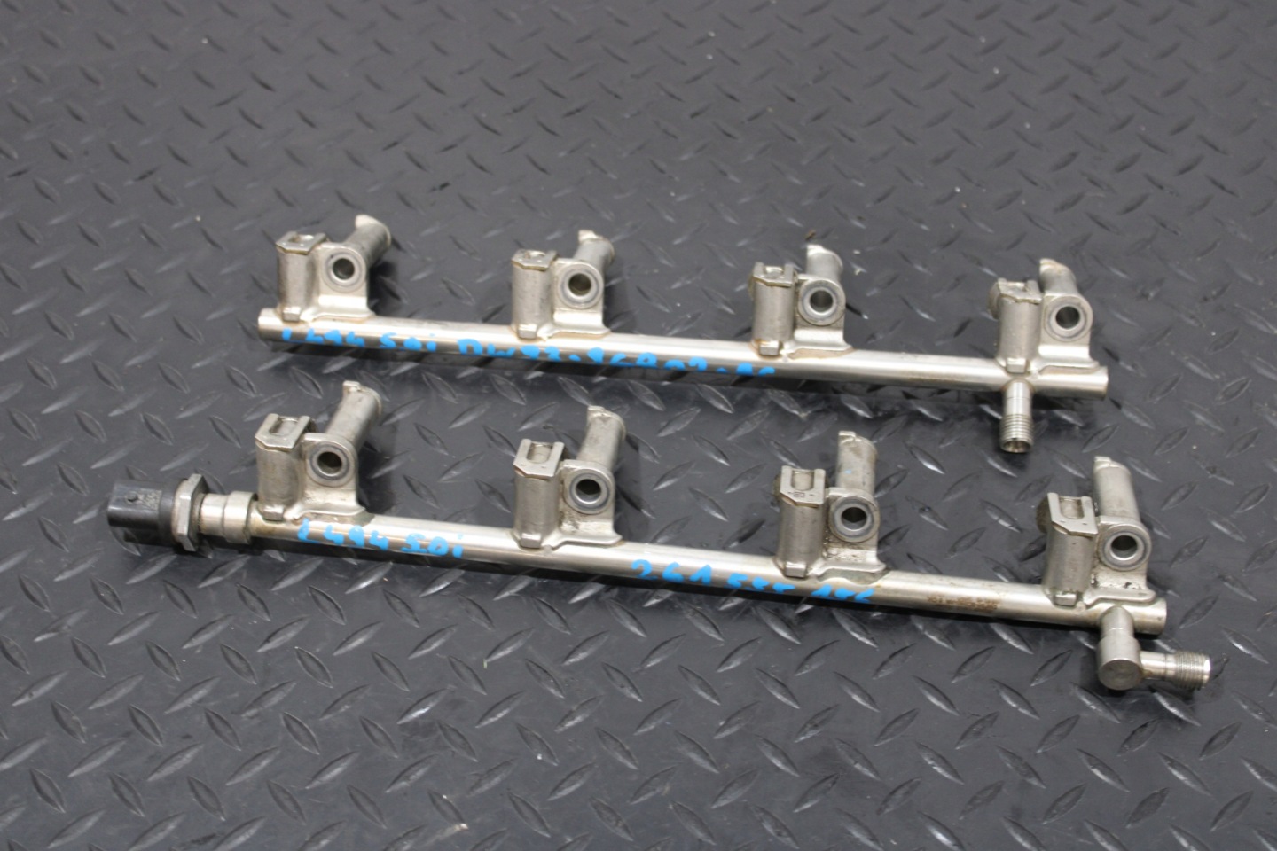 Rampe injection RANGE ROVER SPORT II 2 L494 DW93-9G802-AC